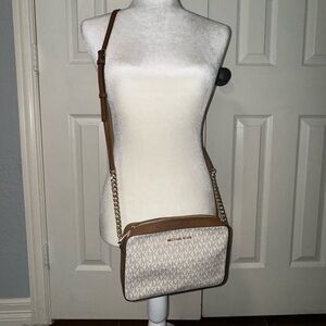 Michael Kors Jet Set Large Printed Logo Crossbody Bag